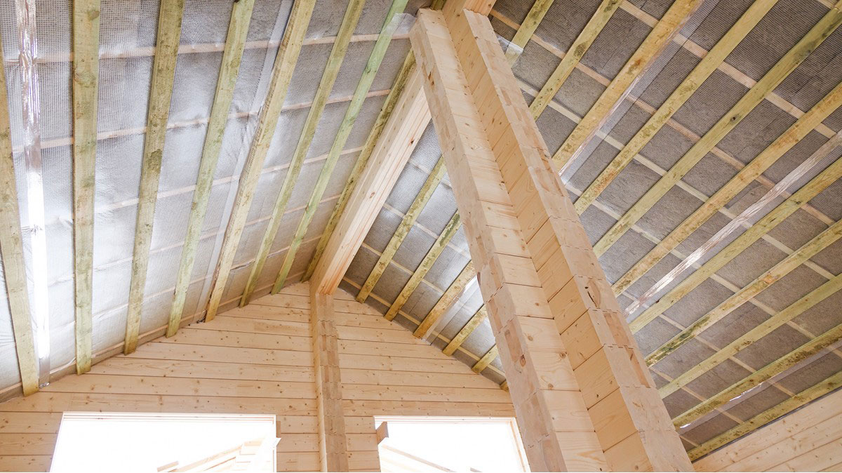 Choosing Vaulted Ceilings for Your Home is Essential